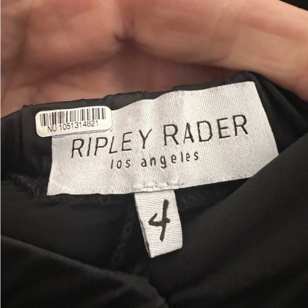 Chic Ripley Rader Black Backless Romper - Picture 9 of 11